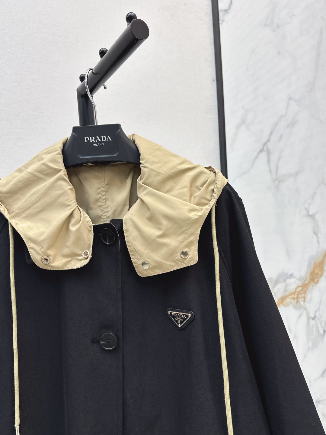 Pra New Hit the hooded jacket