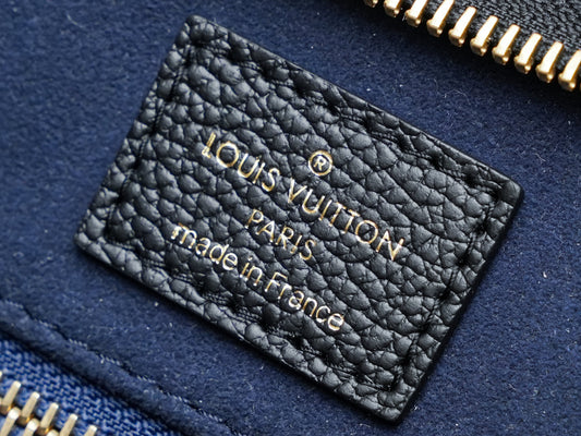 New 💯 ladies' bags