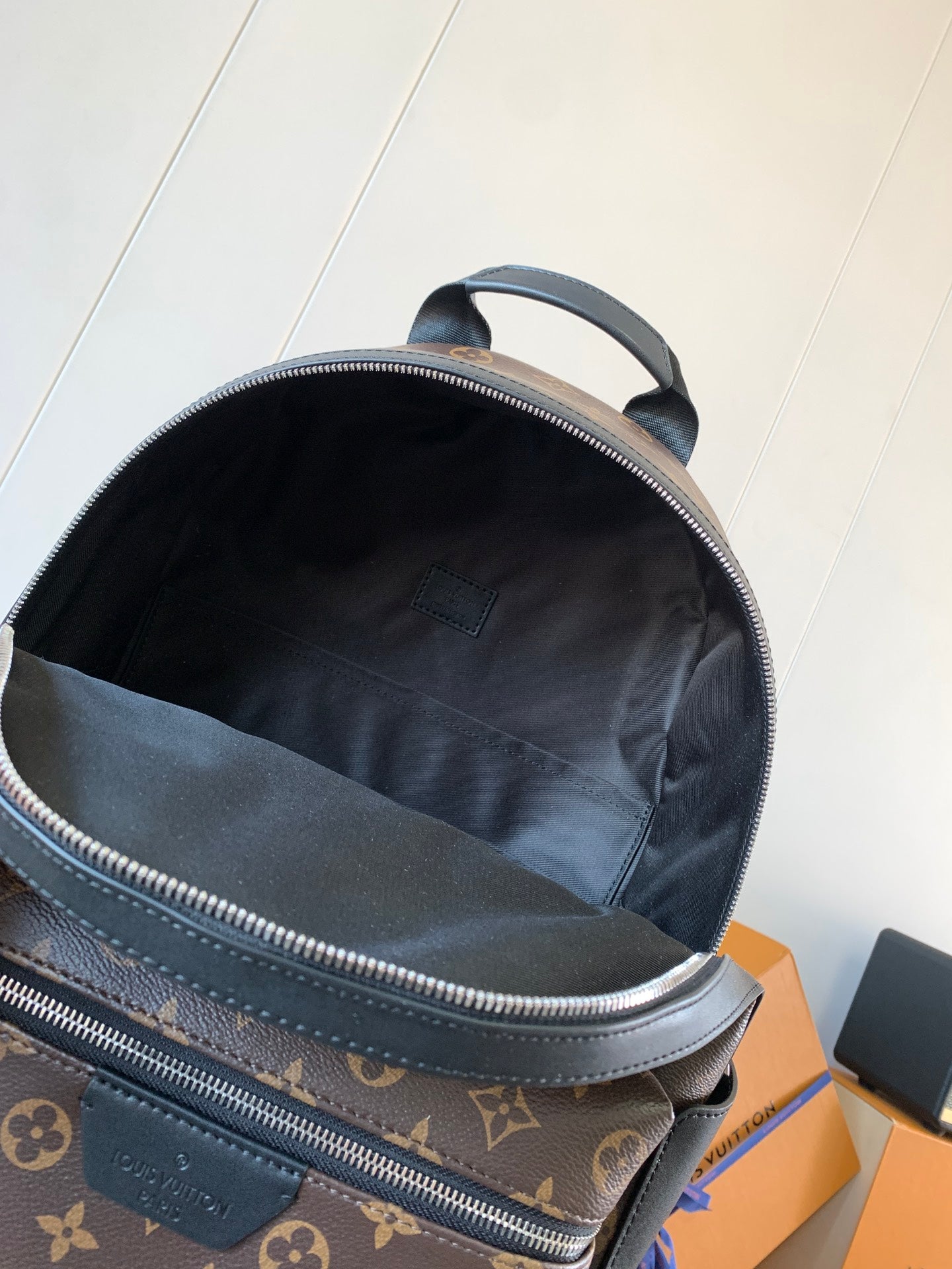 New 💯 ladies' bags