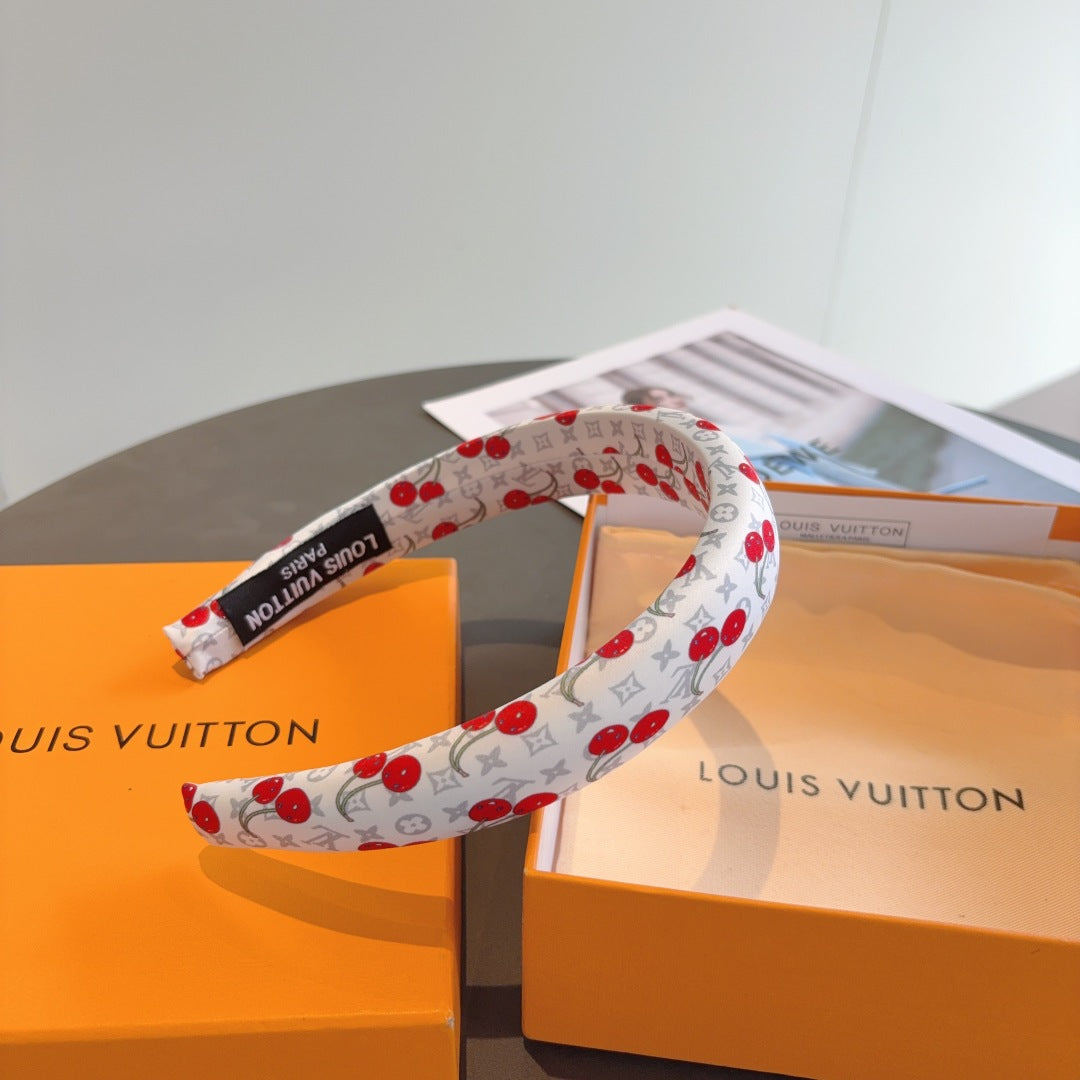 Louis' best-selling Murakami Takashi series🍒cherry headband