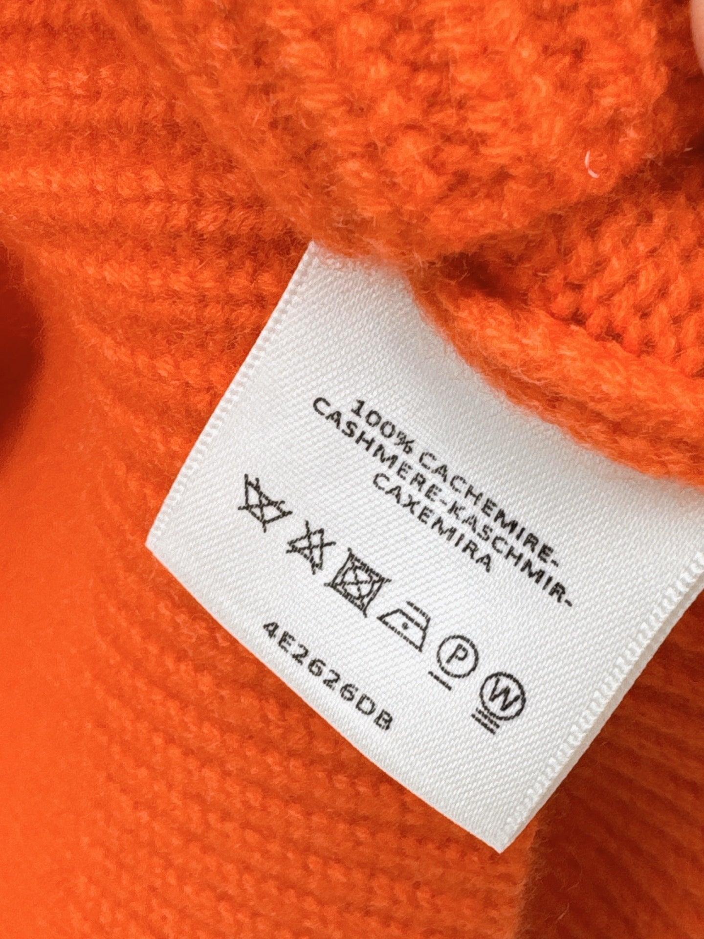 Herm NEW Cashmere sweater