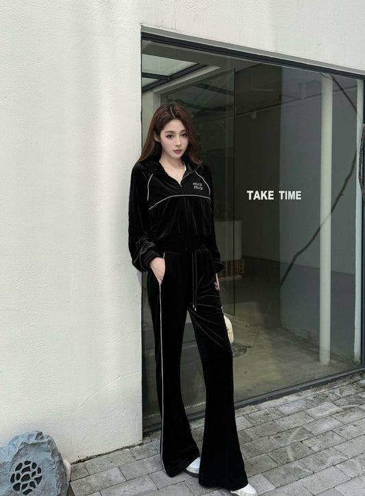 Miu NEW velvet suit