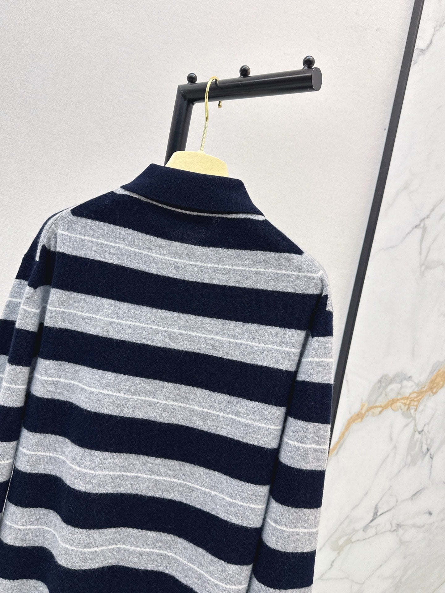 Miu NEW knitted sweater