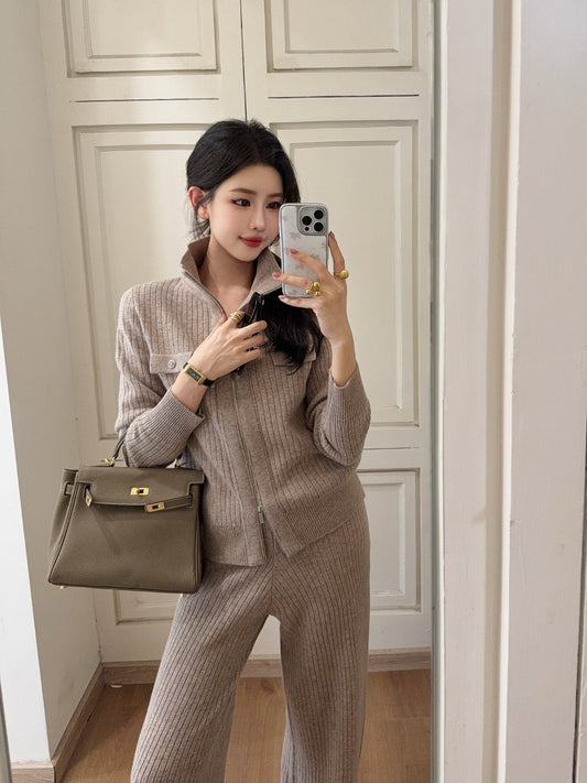 Loro NEW knitted suit