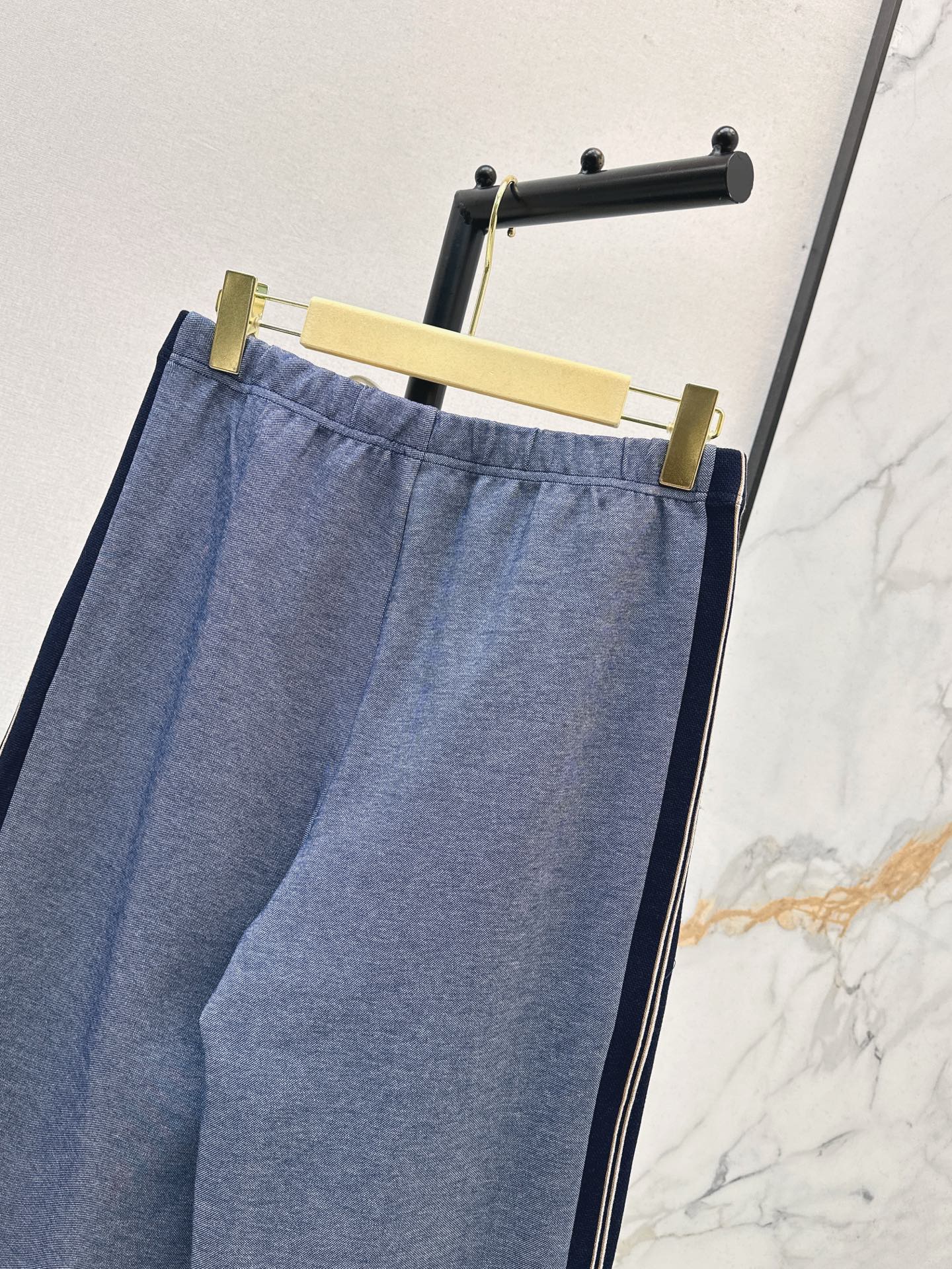 Miu NEW Straight pants