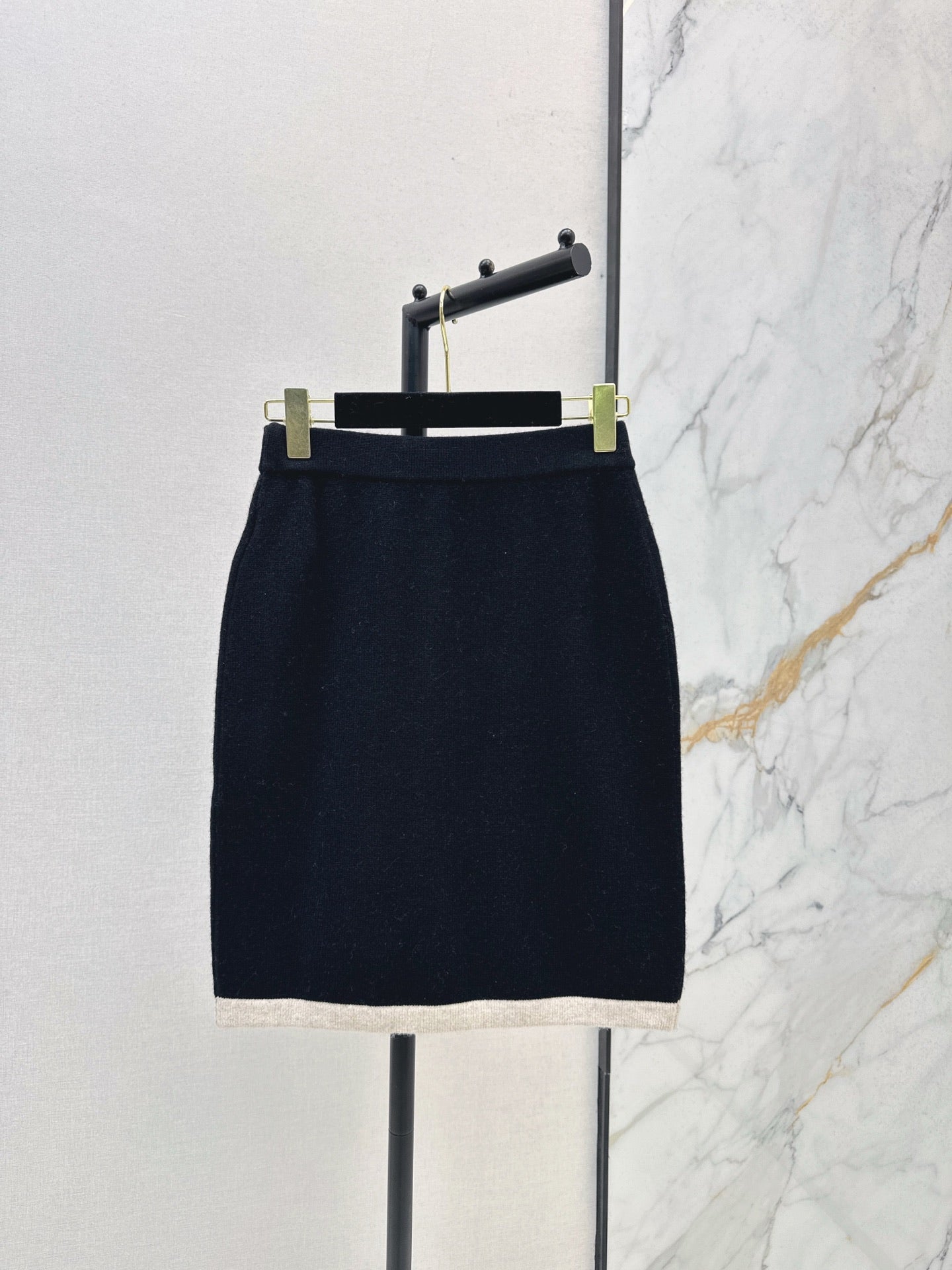 Chan NEW color-block skirt
