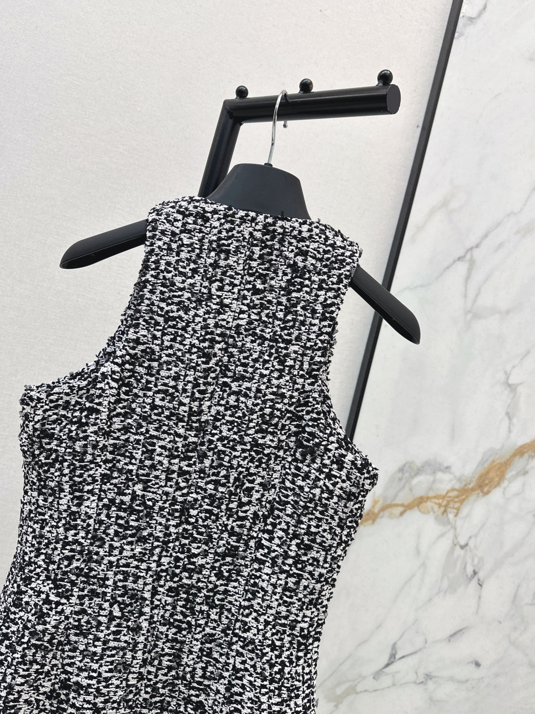 Bal NEW sleeveless dress