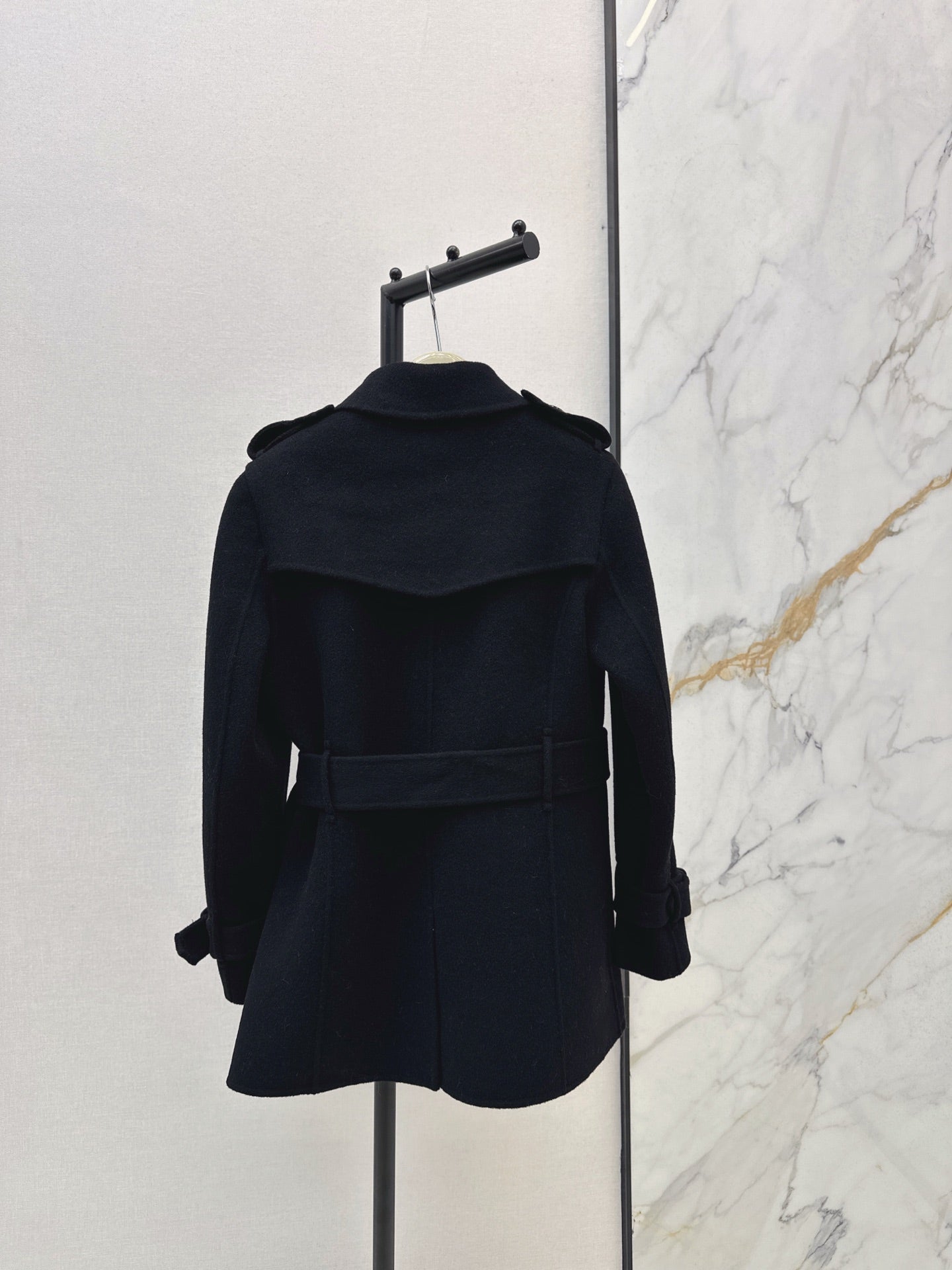 Bur NEW cashmere coat