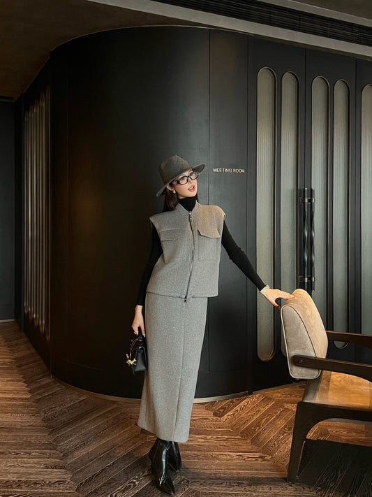 Brun NEW woolen vest