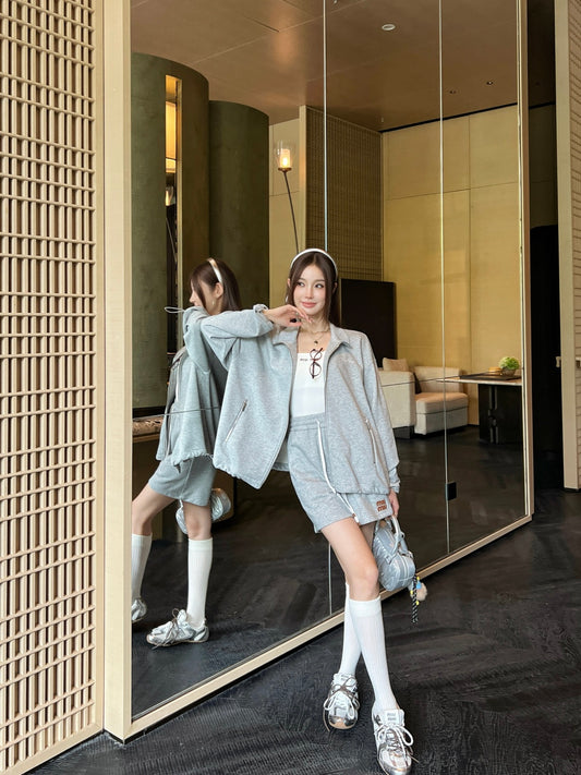 Miu NEW Zipper Jacket Shorts Set