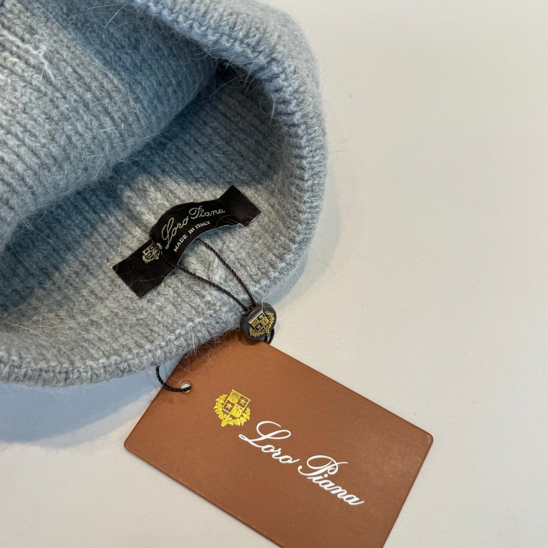 Loro New woolen hat