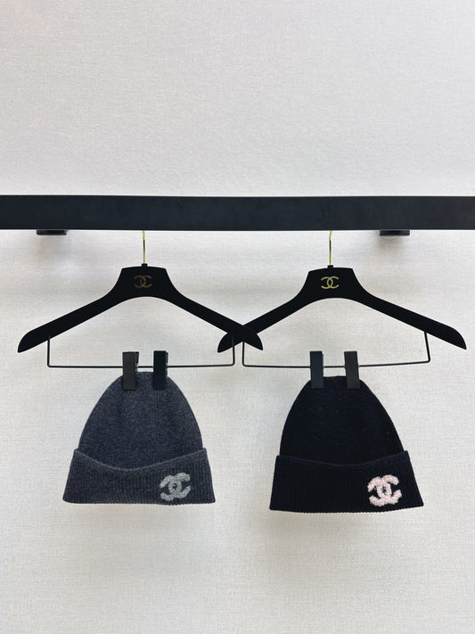 Chan NEW cashmere hat
