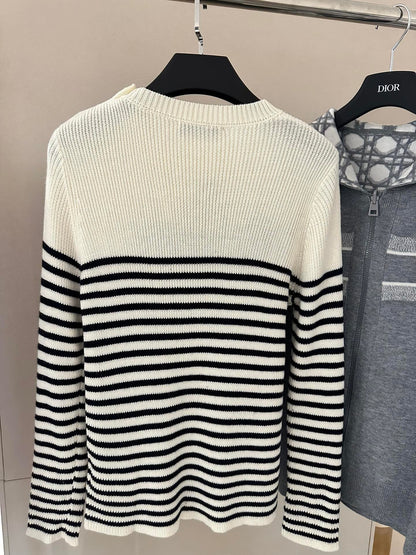 CD New knitted sweater