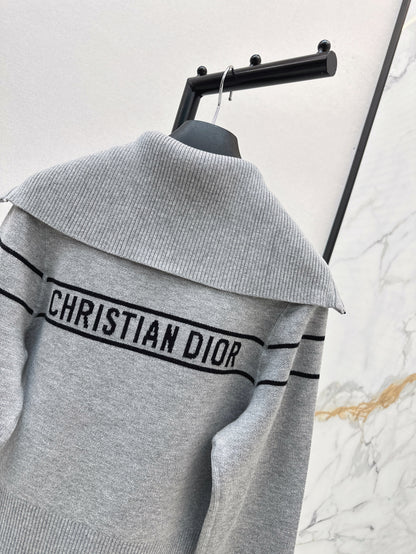 CD NEW Reversible cashmere jacket