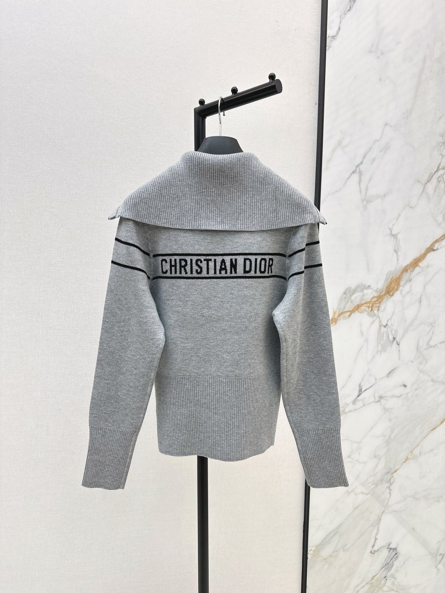 CD NEW Reversible cashmere jacket