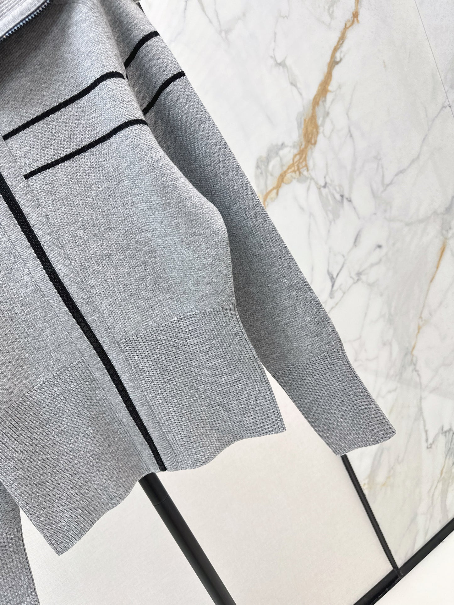 CD NEW Reversible cashmere jacket