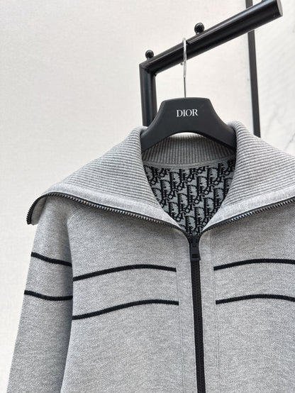 CD NEW Reversible cashmere jacket