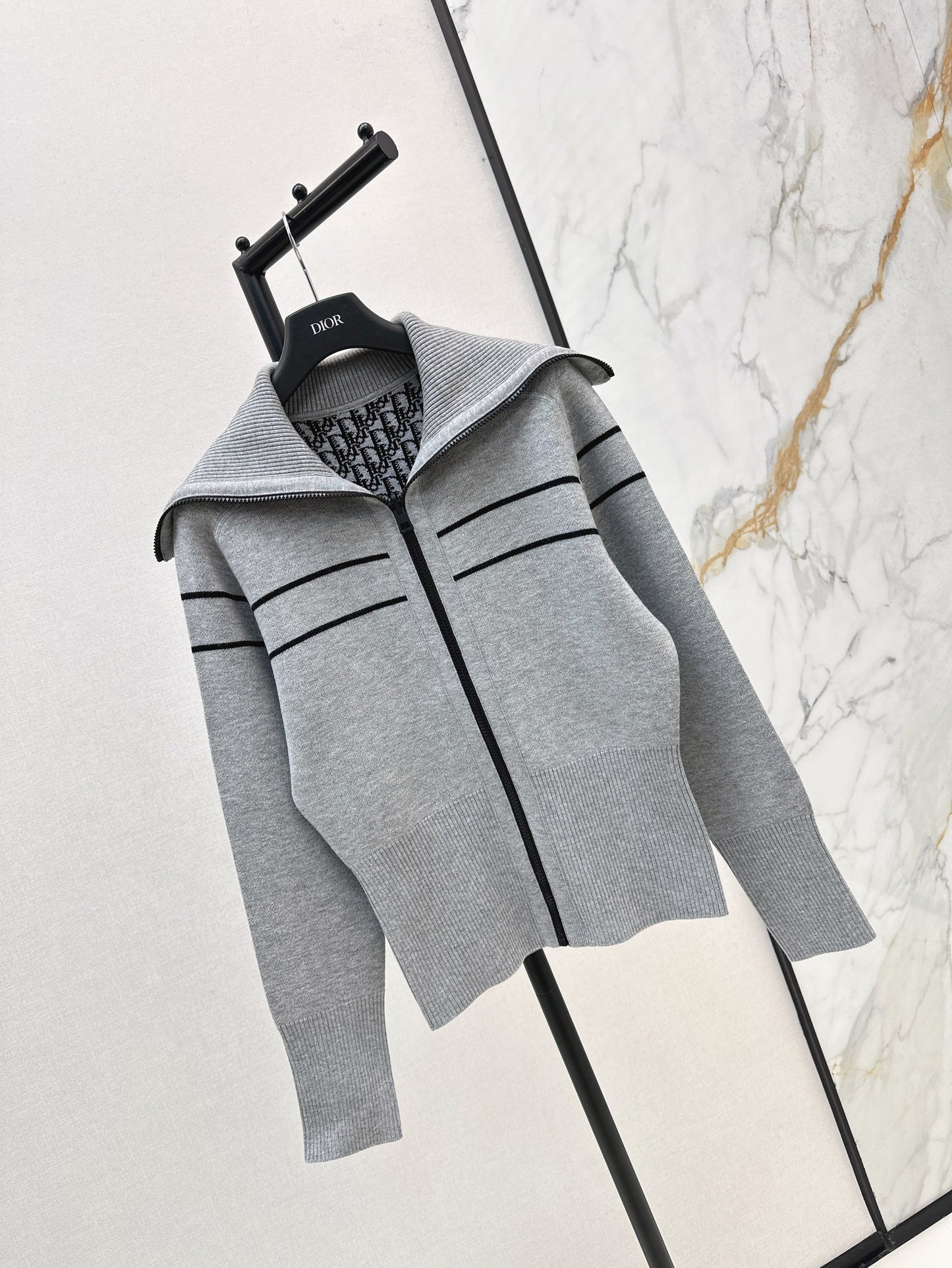 CD NEW Reversible cashmere jacket