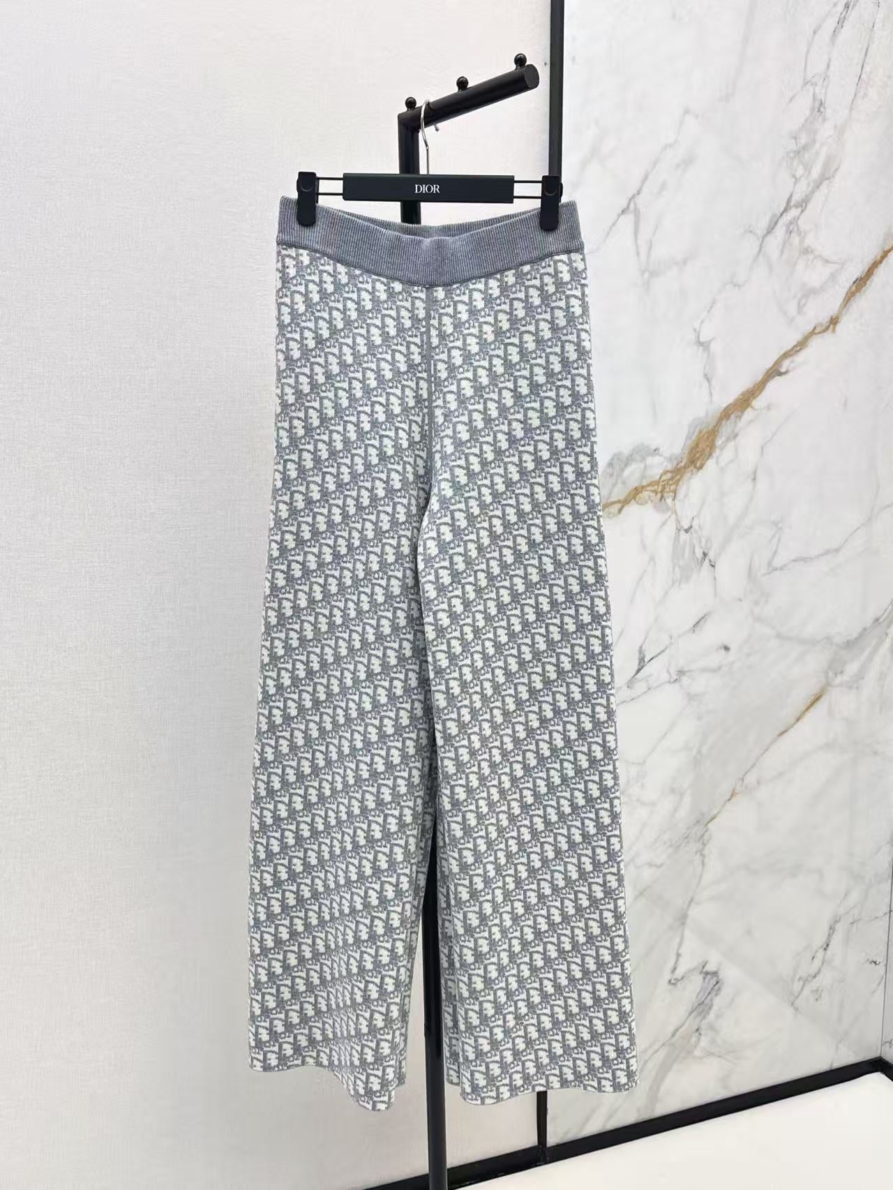 CD NEW Double-faced cashmere pants