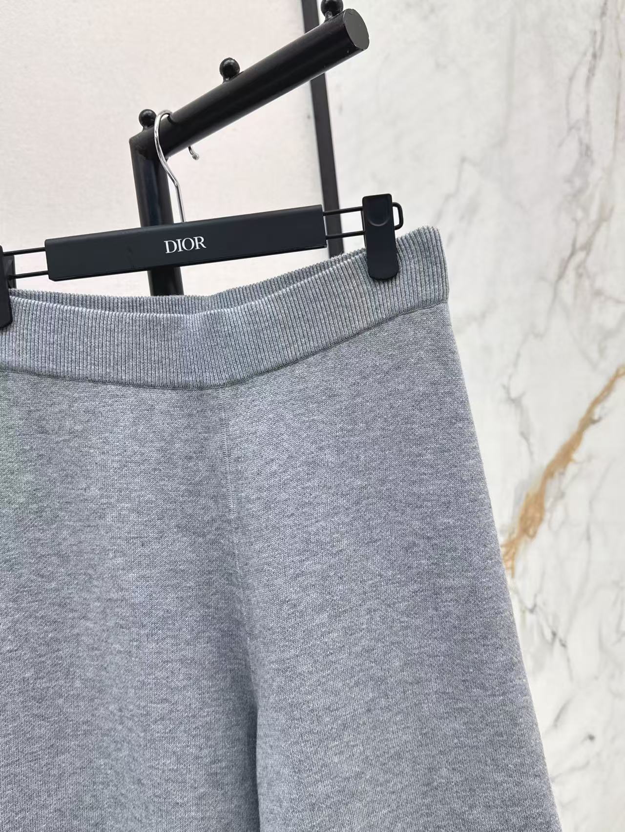 CD NEW Double-faced cashmere pants