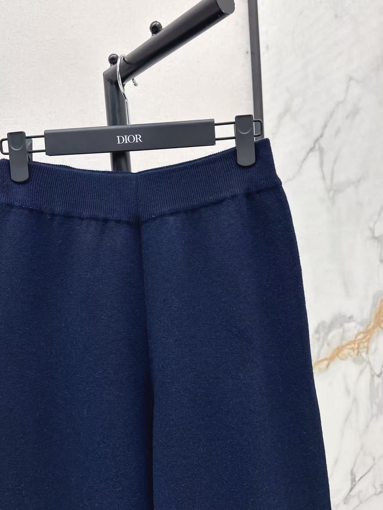 CD NEW Double-faced cashmere pants