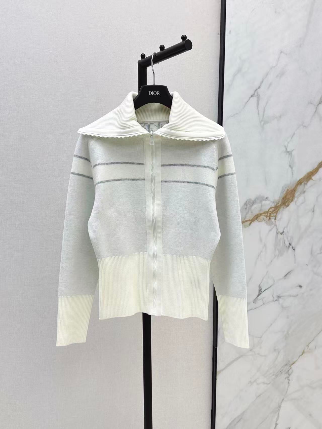 CD NEW Reversible cashmere jacket