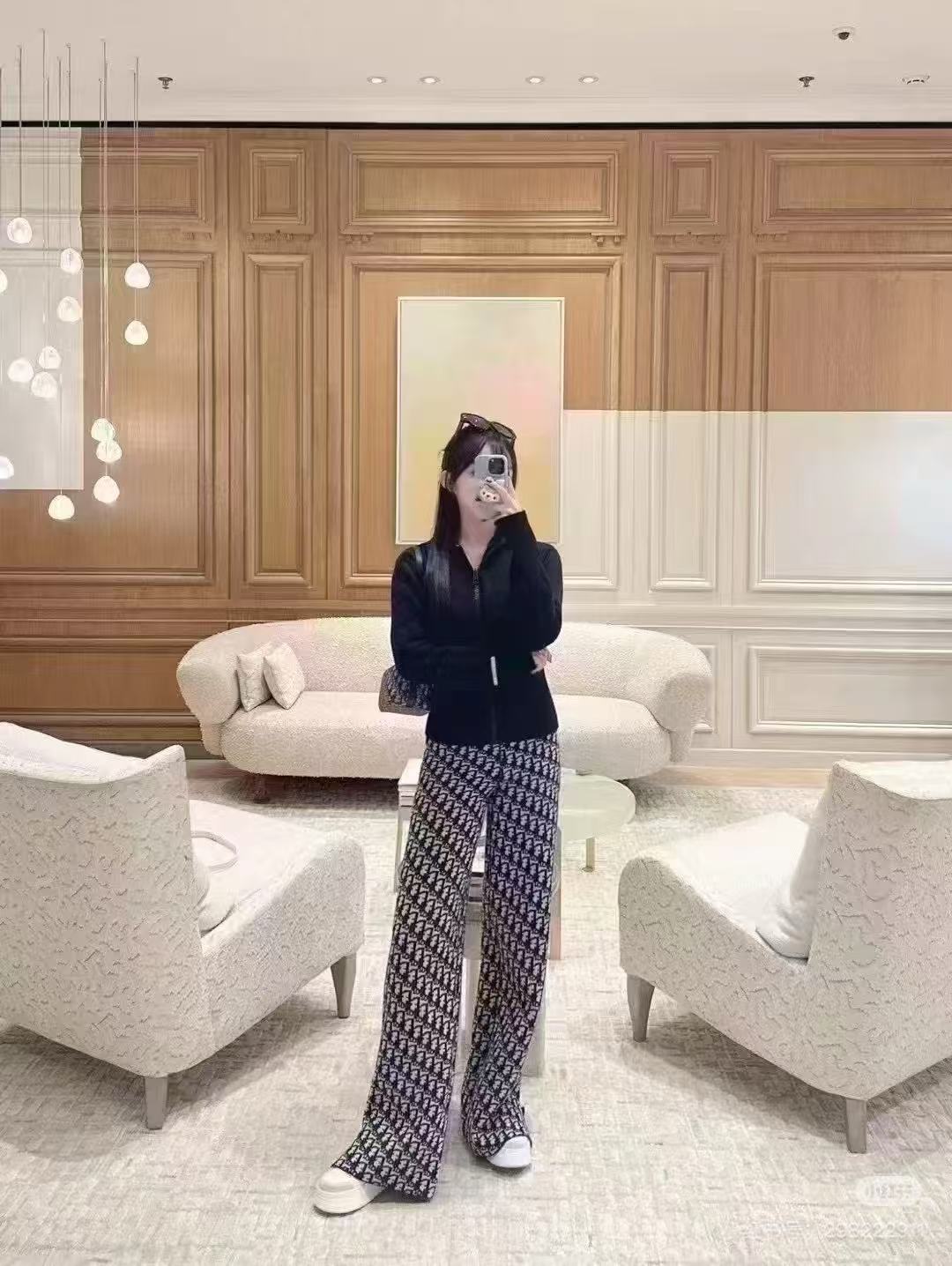 CD NEW Reversible cashmere jacket