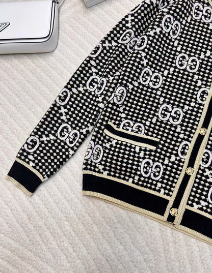 Guc NEW knitted cardigan