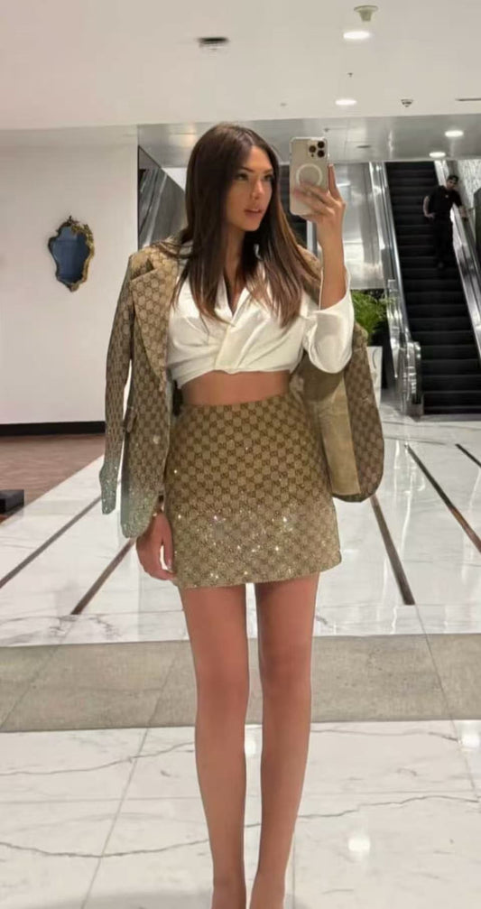 Guc NEW jacquard rhinestones skirt