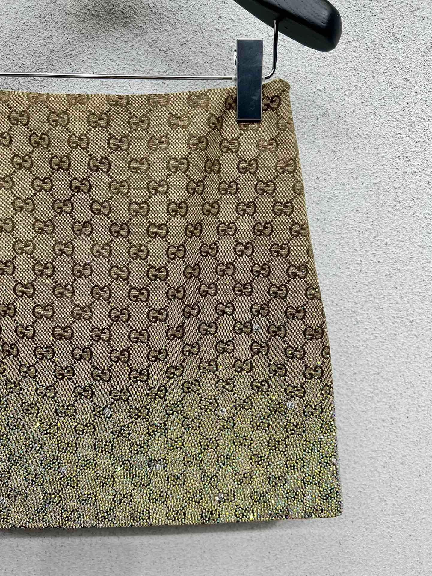 Guc NEW jacquard rhinestones skirt