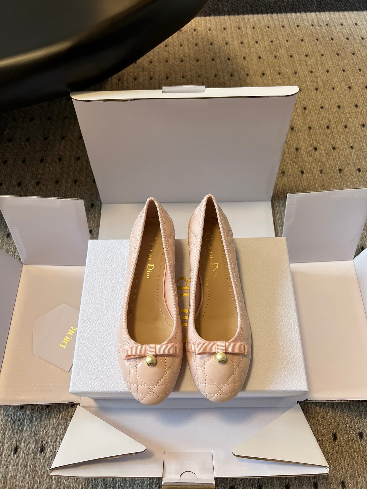 Early Spring Pearl Mary Jane Shoes