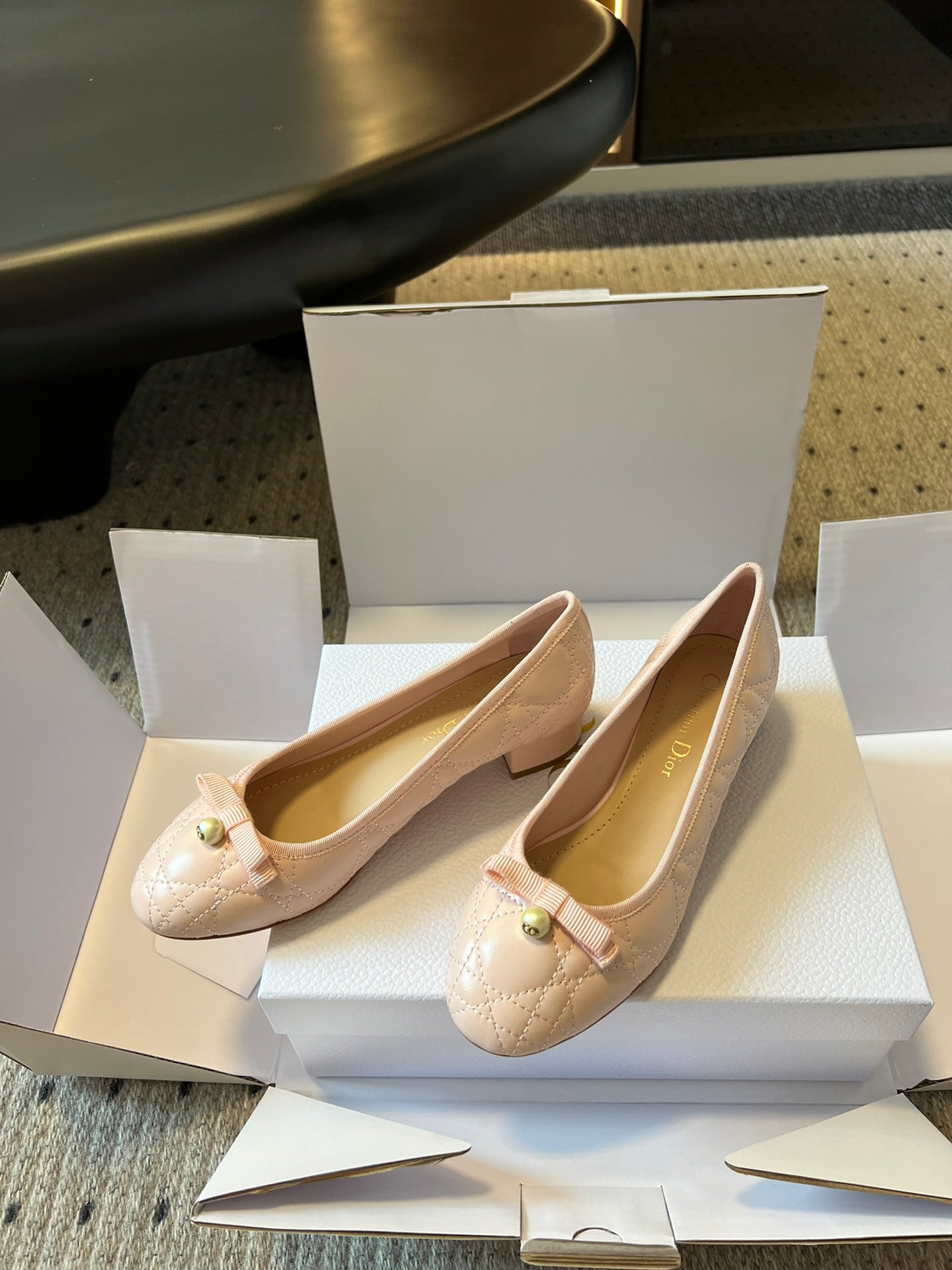 Early Spring Pearl Mary Jane Shoes