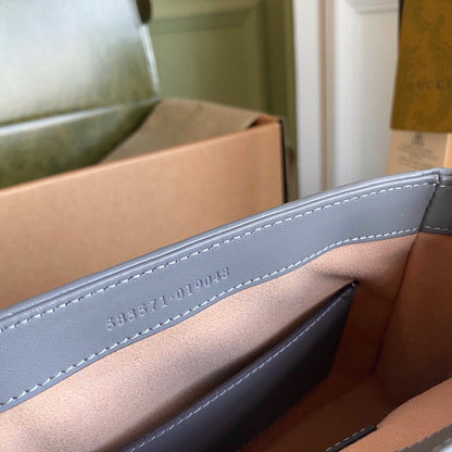 GC Marmont matelassé chevron leather Black / White / Dusty Pink / Gray Blue