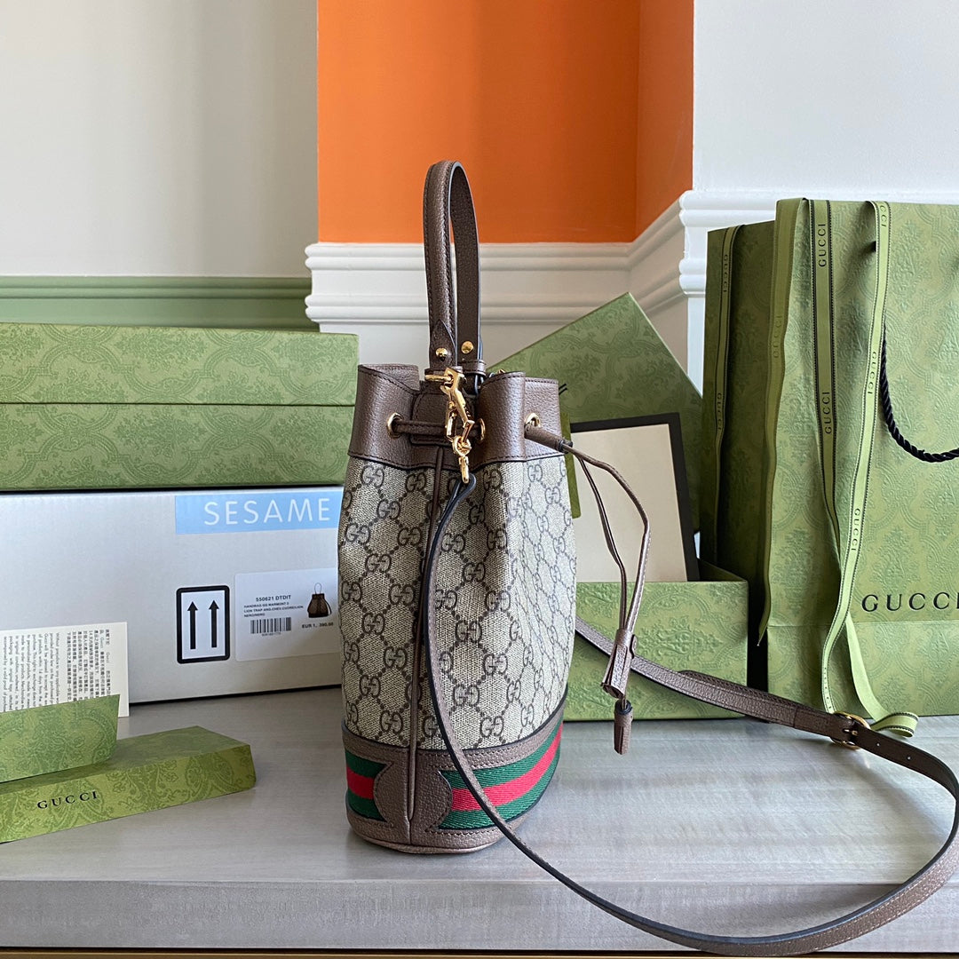 GC Ophidia small bucket bag Beige/ebony GG Supreme canvas
