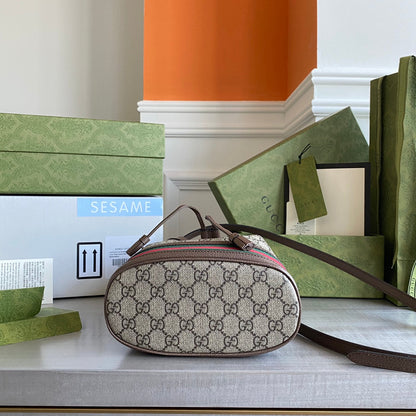 GC Ophidia small bucket bag Beige/ebony GG Supreme canvas