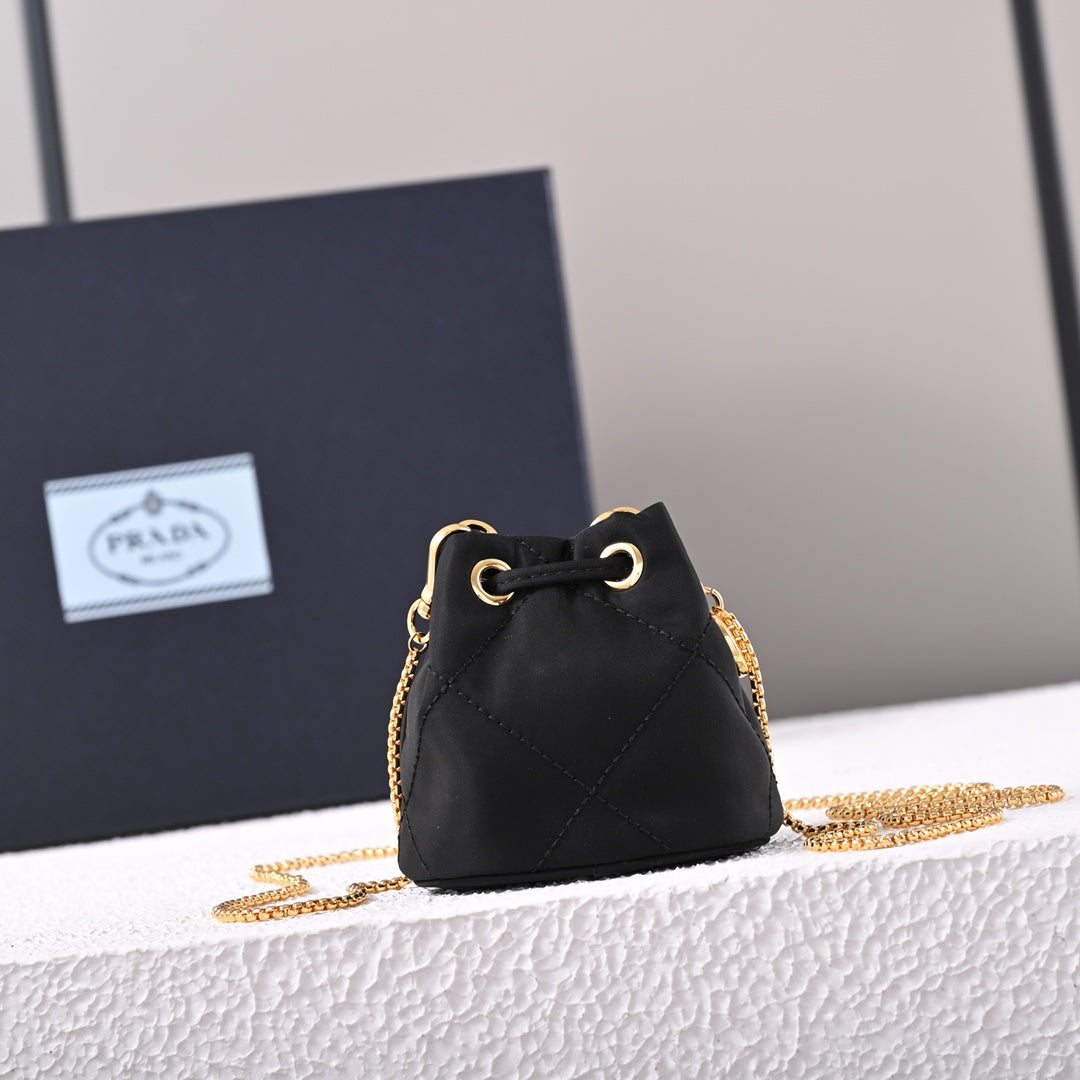 PD Re-Nylon mini-pouch