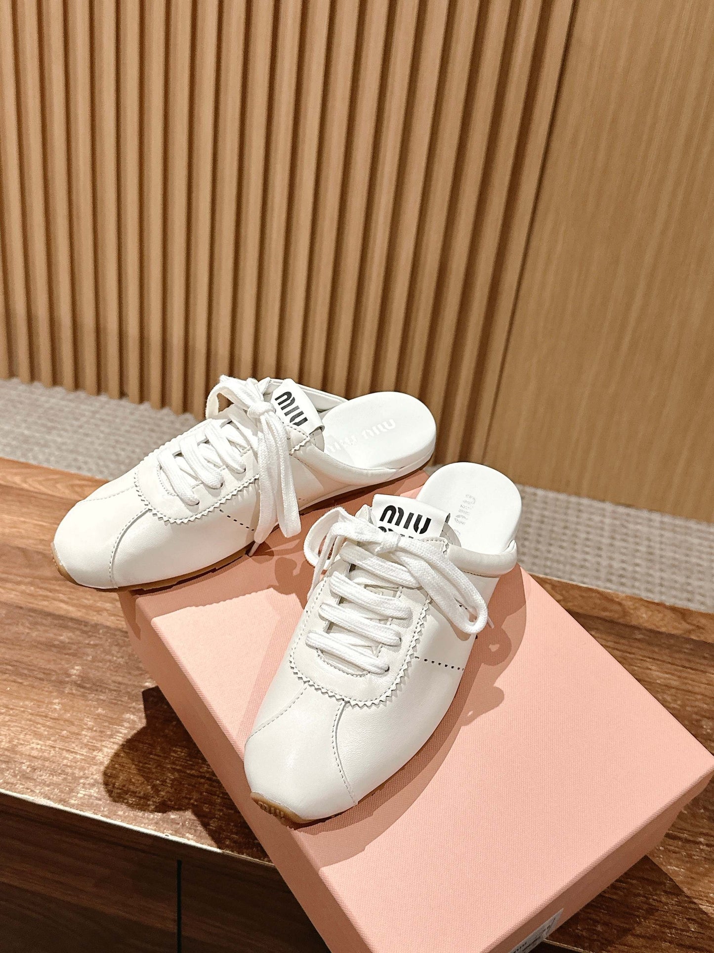 𝐌𝐈* 𝐌𝐈* 𝟮𝟬𝟮𝟱/𝐬𝐬 new slippers