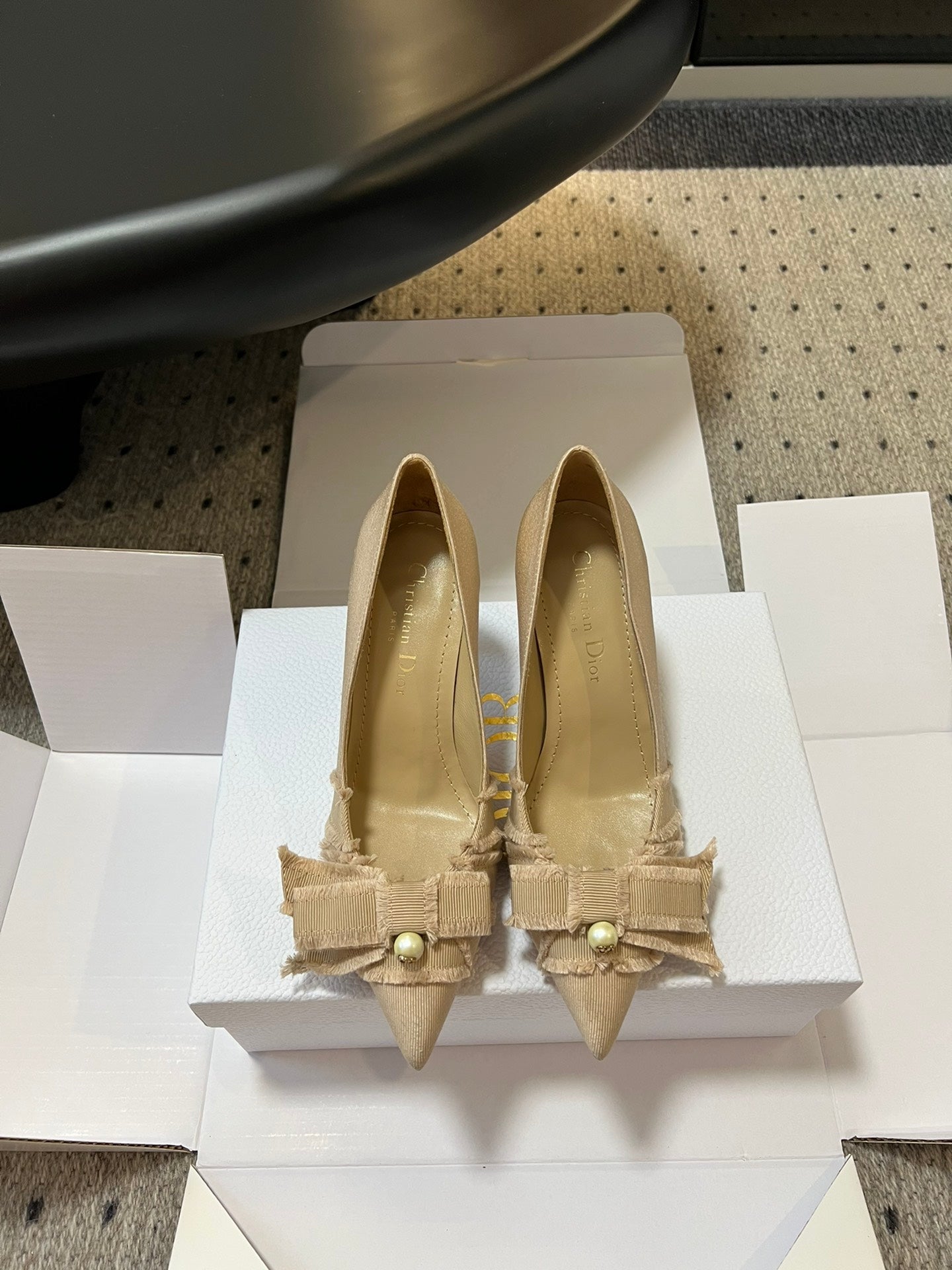 D* New Arrival Bow Pearl Kitten Heel Shoes