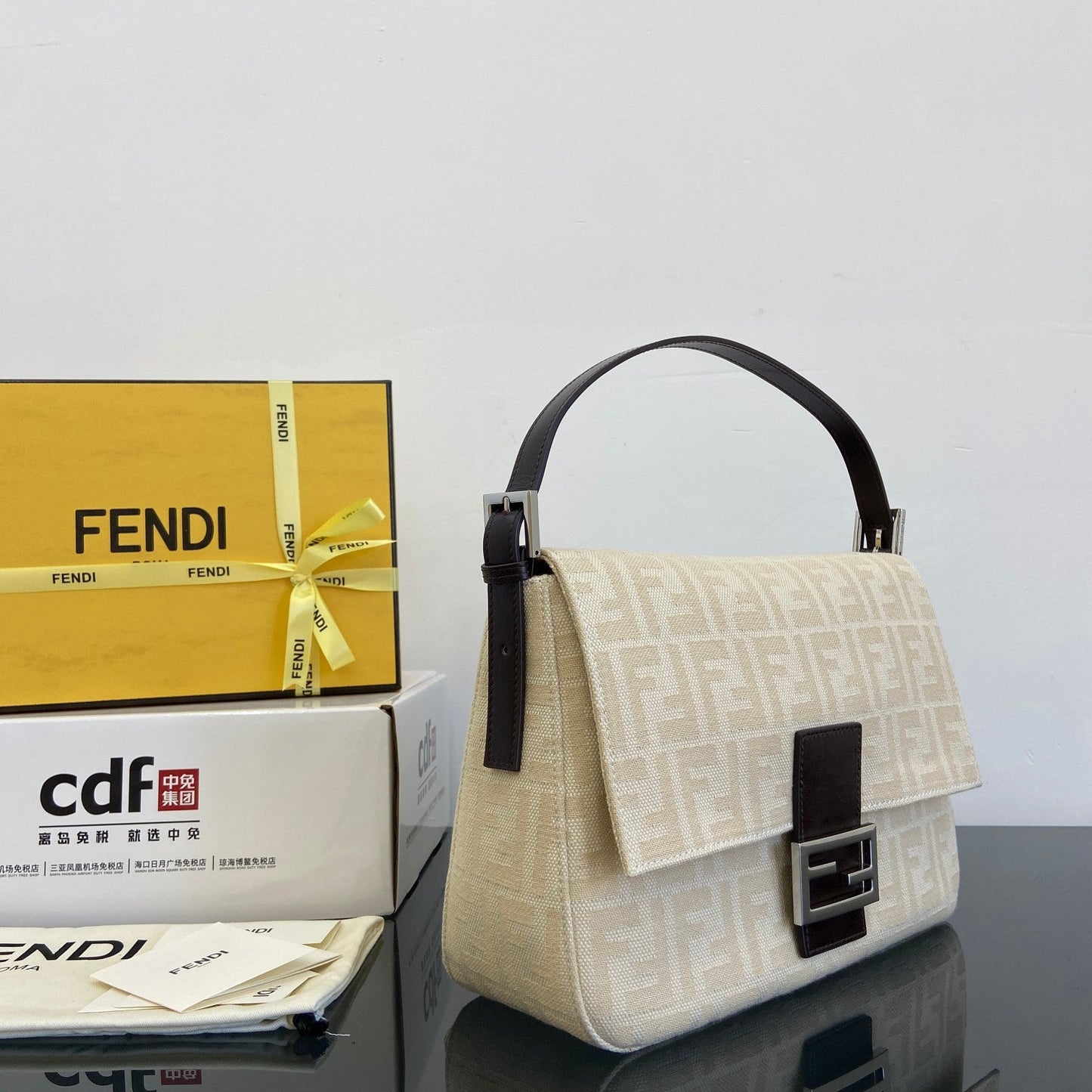 High quality 💯 ladies bag