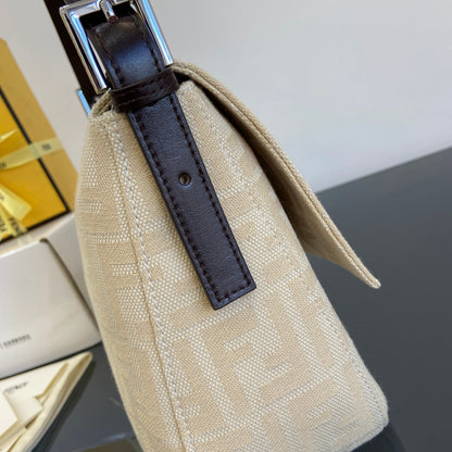 High quality 💯 ladies bag