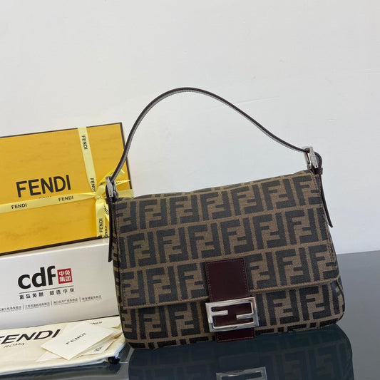 High quality 💯 ladies bag