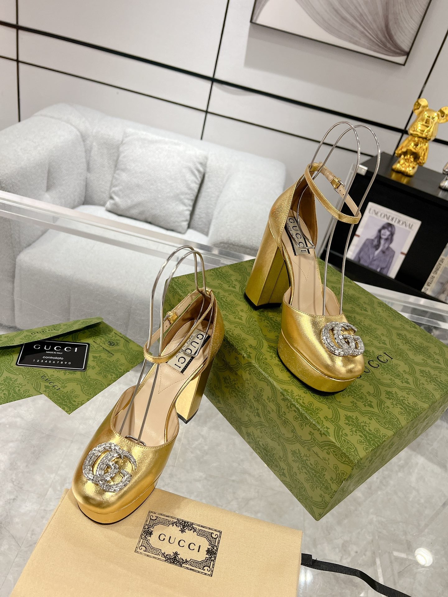 G* New high heels with crystal diamond double G buckle