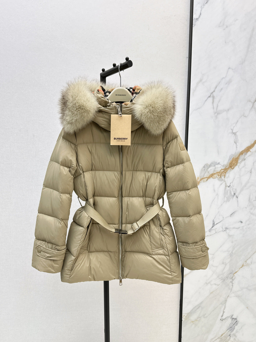 Bur 25fw donw coat