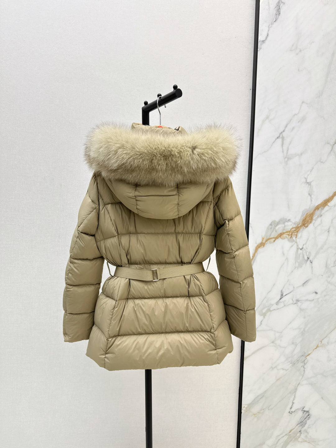 Bur 25fw donw coat