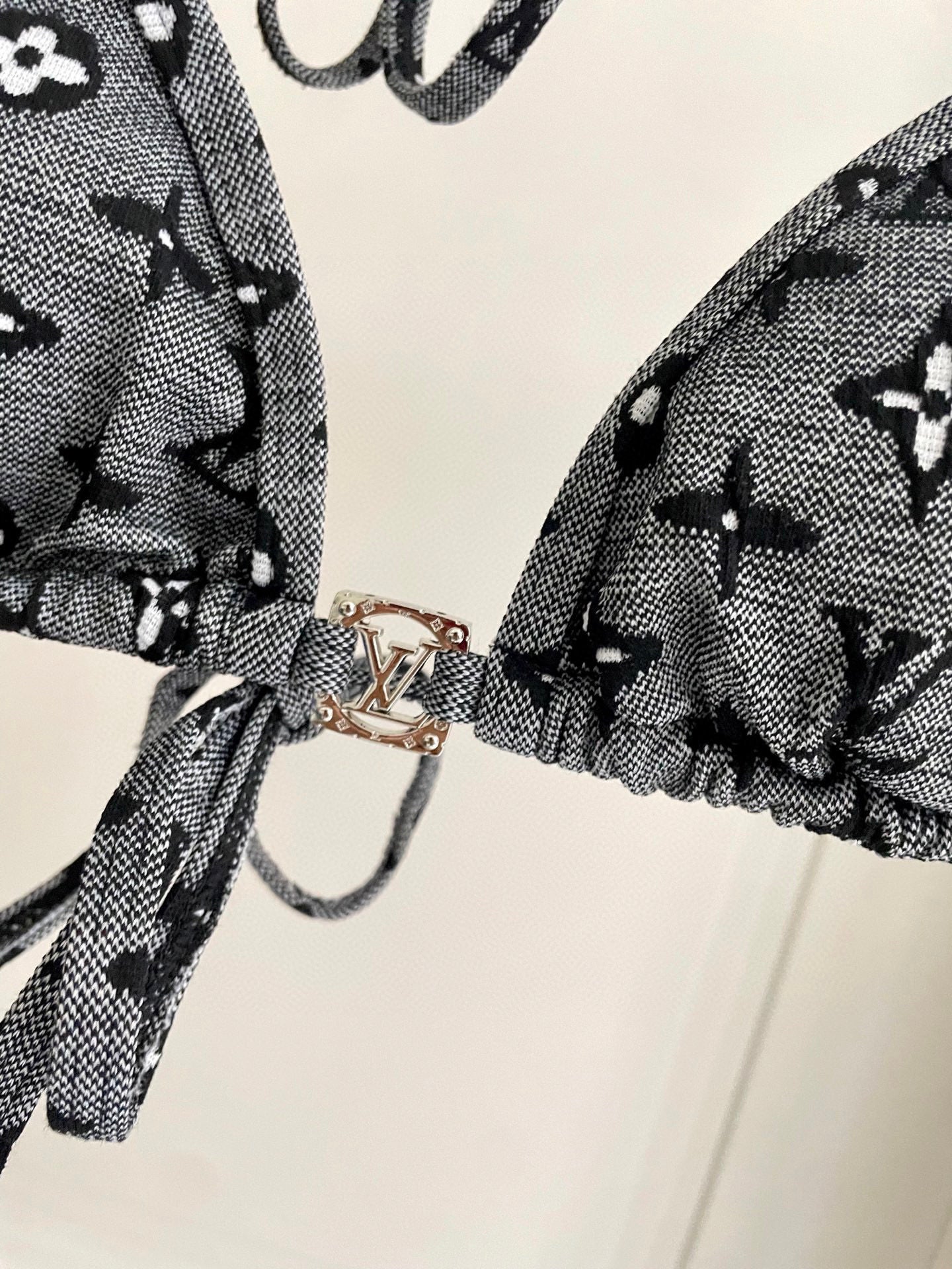 New style L swimsuit