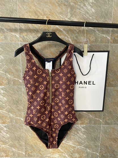 New style L swimsuit