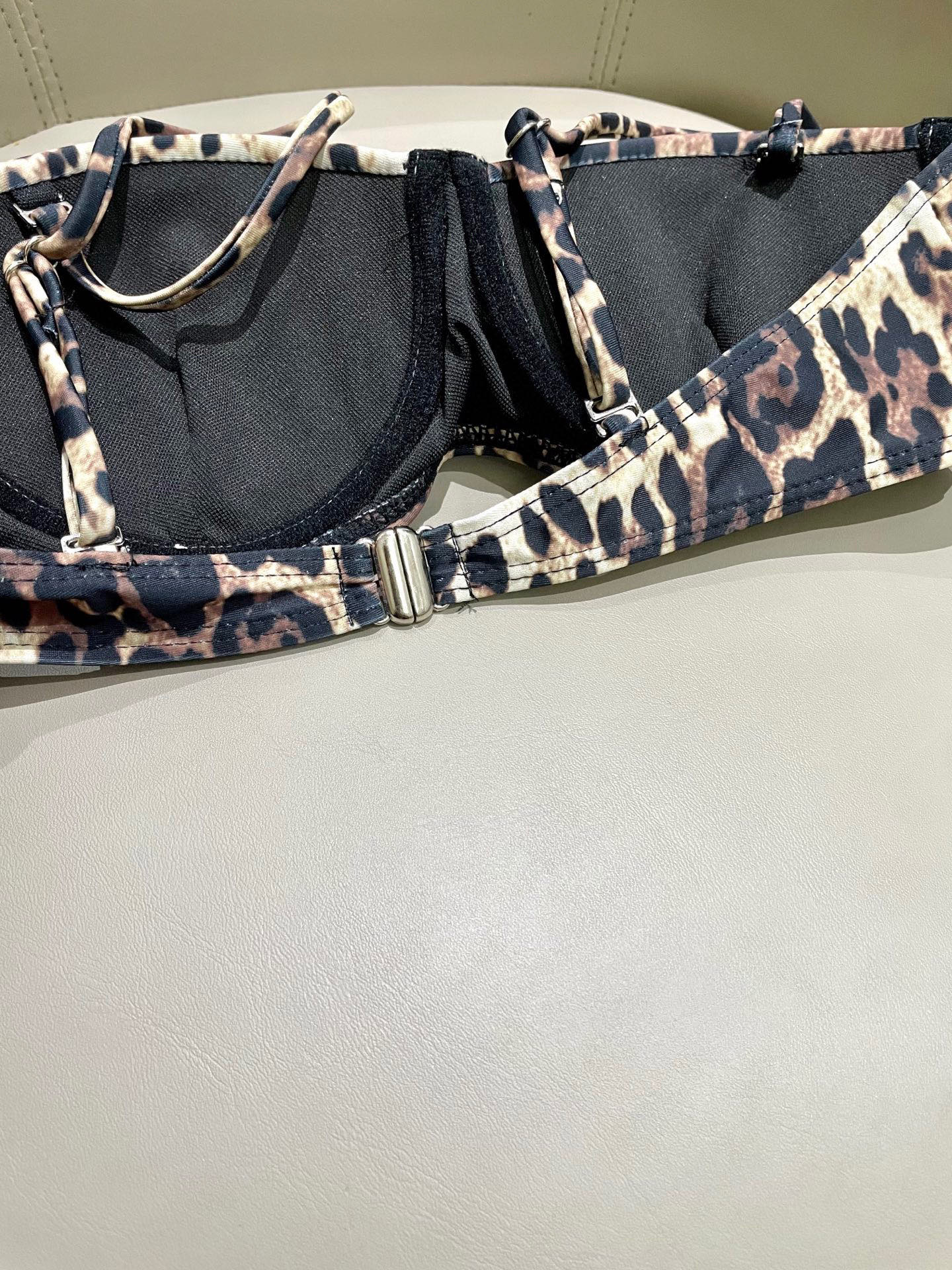 New style L swimsuit