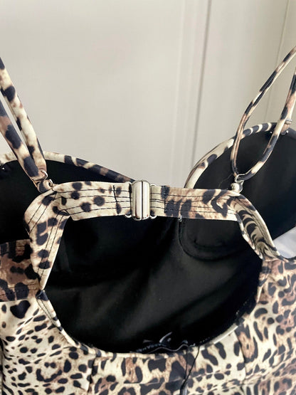 New style L swimsuit