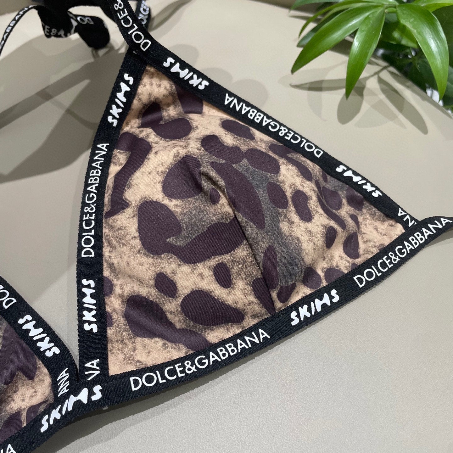 New style L swimsuit