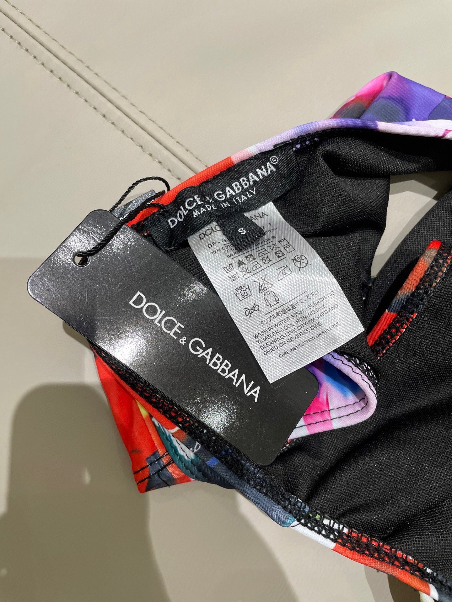 New style L swimsuit